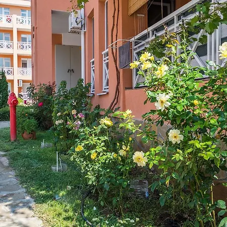 Sunny Day 6 Appart hôtel Slantchev Briag